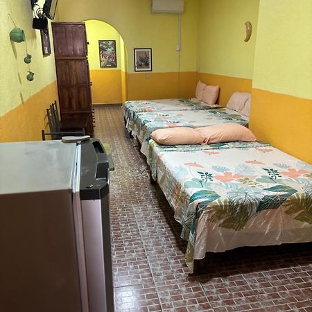 Hotel Las Salinas Сиуатанехо Экстерьер фото